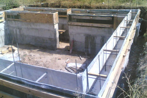 Заливка фундаментв для дома с подвалом